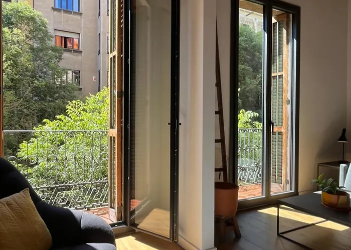 Spacious And Cozy ברצלונה