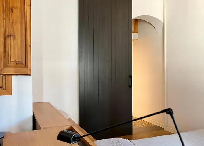 דירה Spacious And Cozy