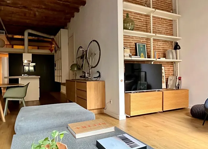 Spacious&cozy