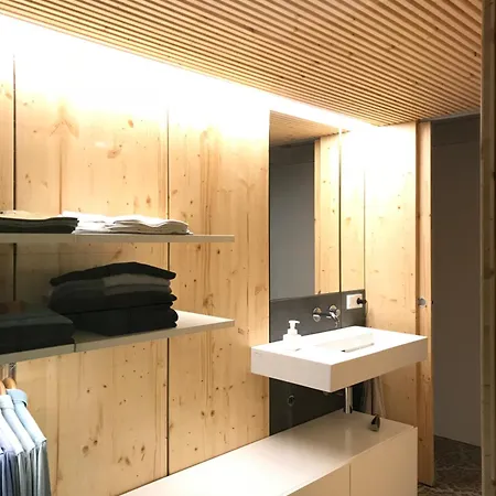 Spacious And Cozy * 巴塞罗那