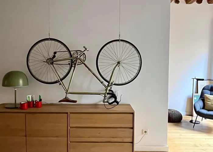 Spacious And Cozy Appartement