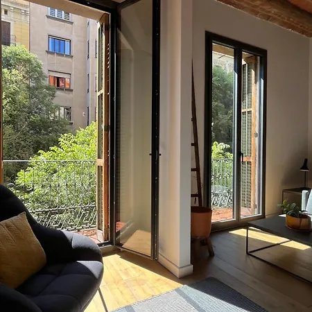 Spacious&cozy Barcelona